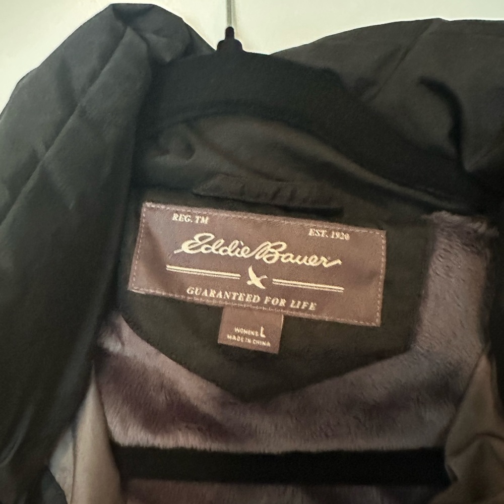Eddie Bauer Women’s Black Sun Valley Down Duffle Coat. Size Large - Picture 9 of 9